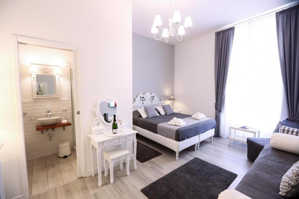 Chiaia Bridge B&B Neapol Exteriér fotografie